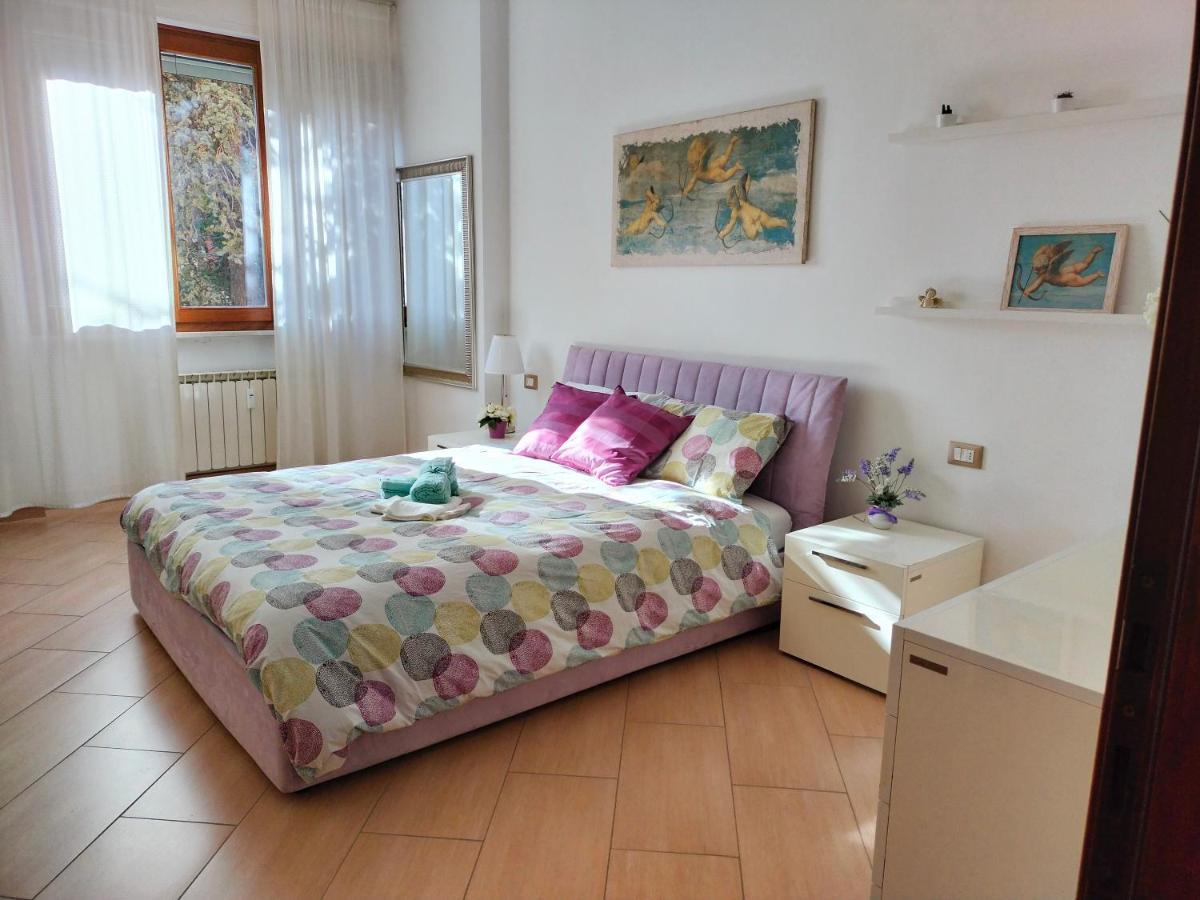 Sunnyside Accademia Apartment Livorno Bagian luar foto